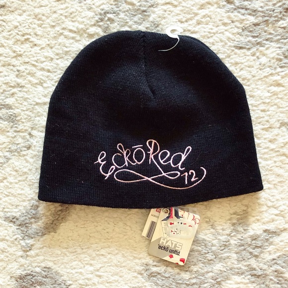 Ecko Unlimited Other - Black & pink Eckō Red knit beanie hat